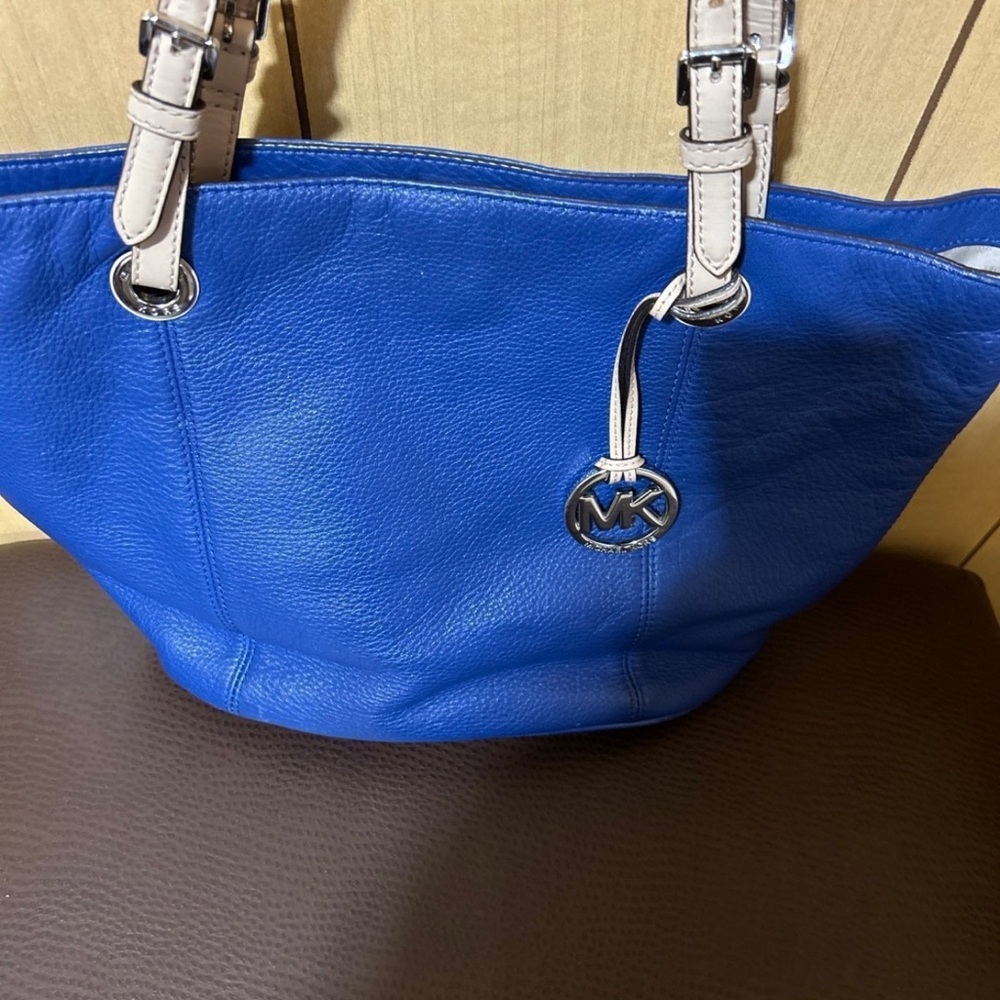 Michael Kors tote bag